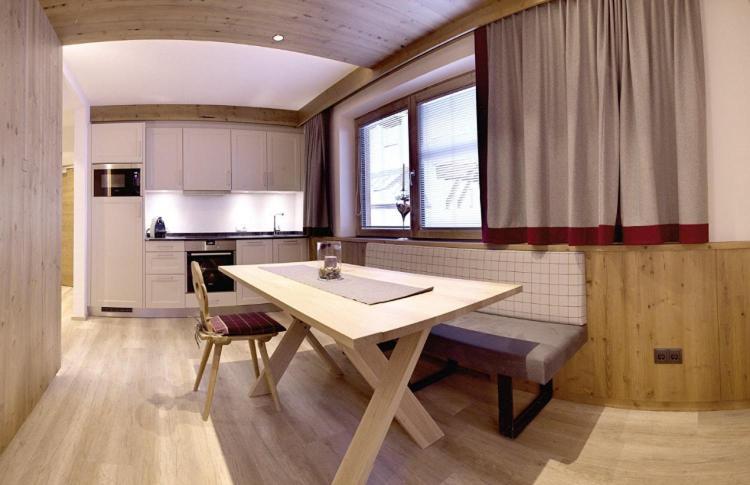 Haus Lina Daire Sankt Anton am Arlberg Dış mekan fotoğraf